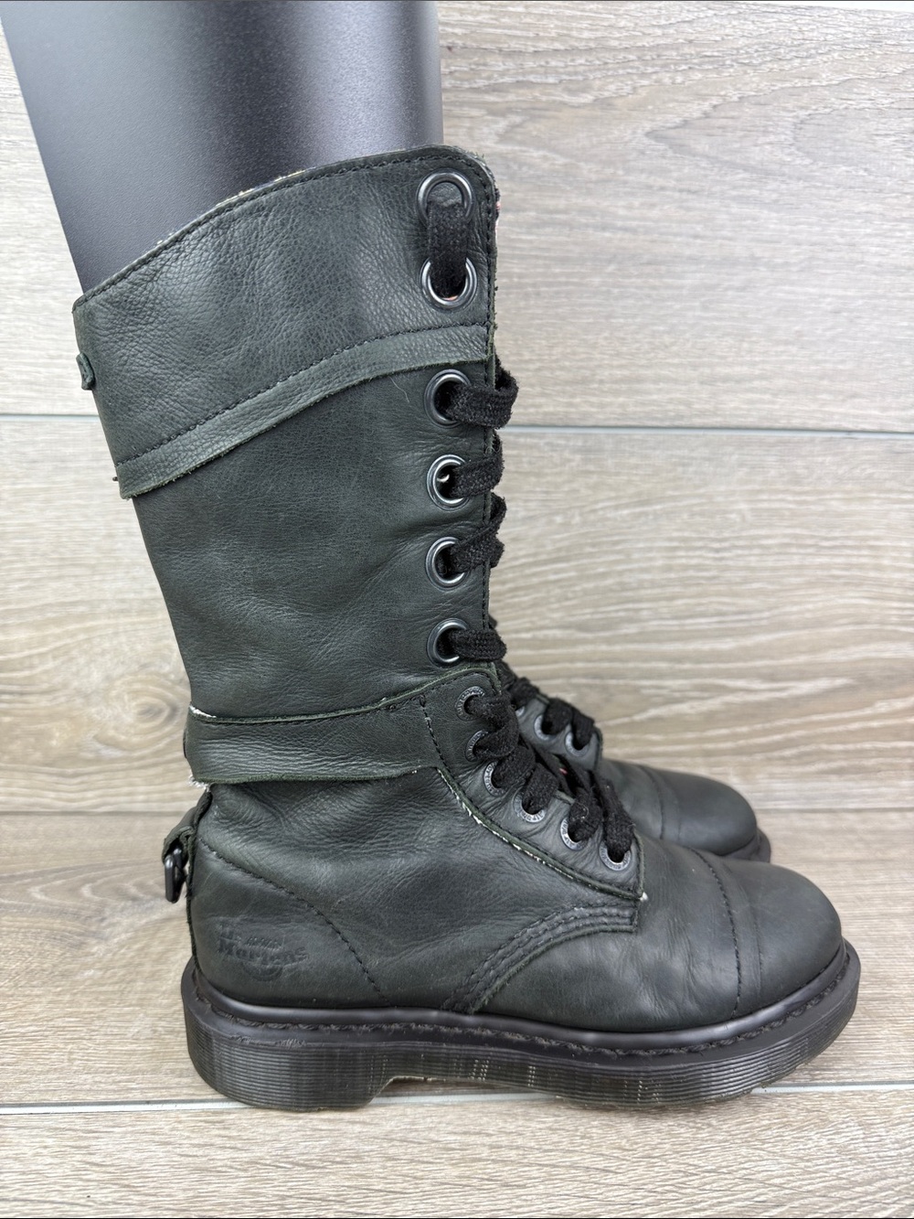 Dr Martens Triumph Gray Leather Women’s Sz 6 Tall 12-Eye Foldover Combat Boots
